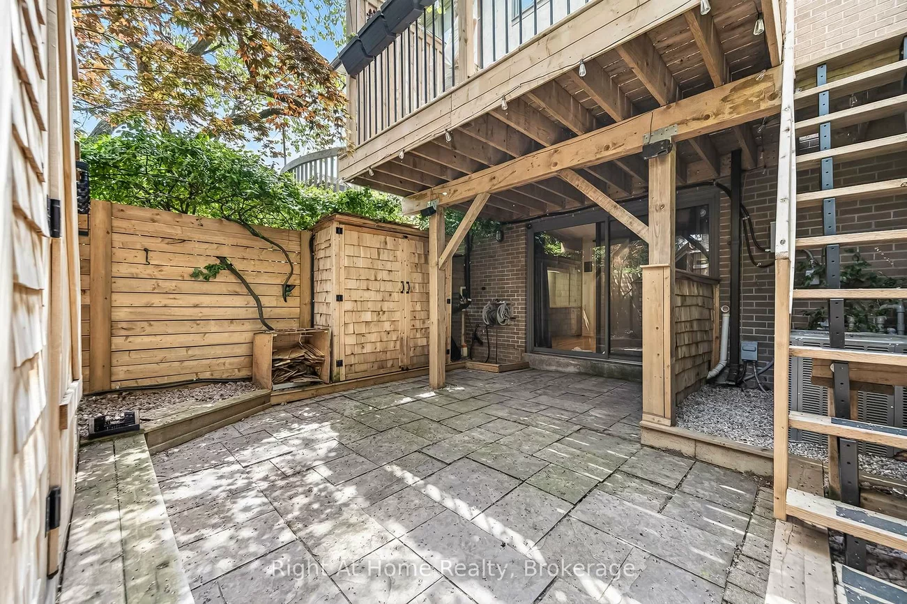 109, Brant, 1002 - CO Central, Oakville