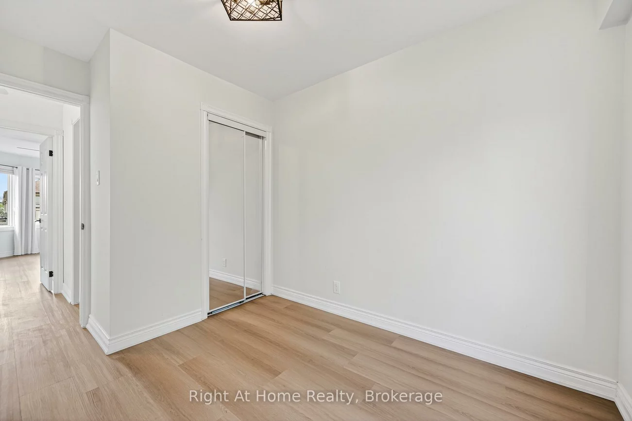 109, Brant, 1002 - CO Central, Oakville