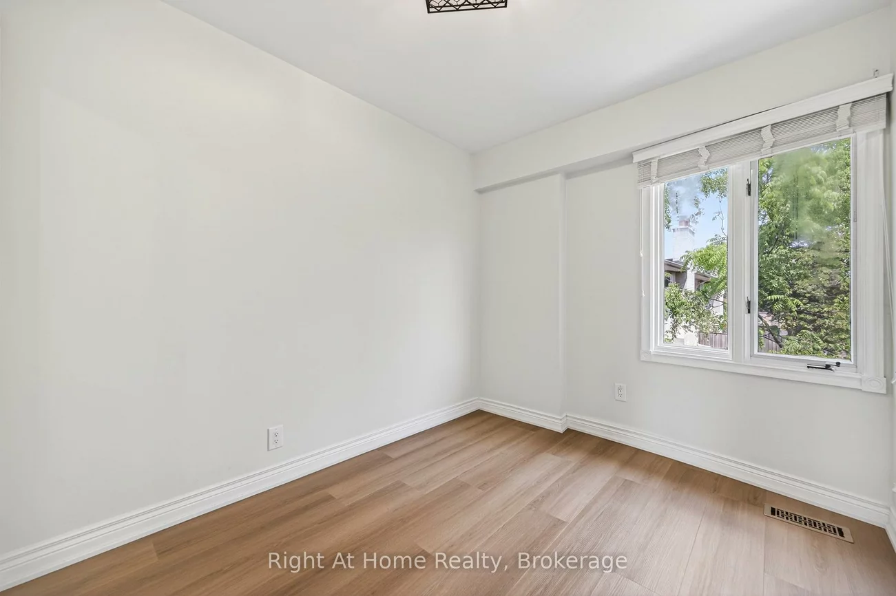 109, Brant, 1002 - CO Central, Oakville