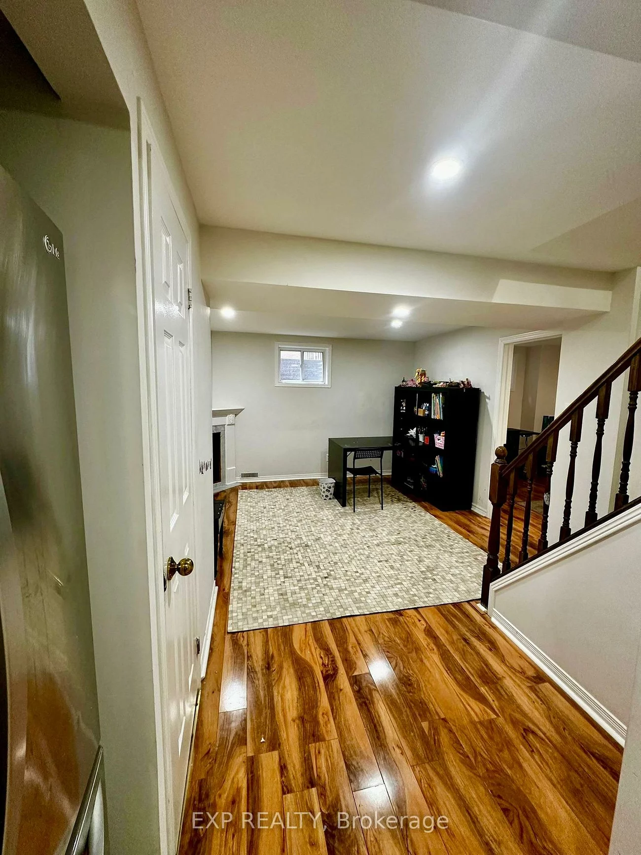 1483, Princeton, 1003 - CP College Park, Oakville