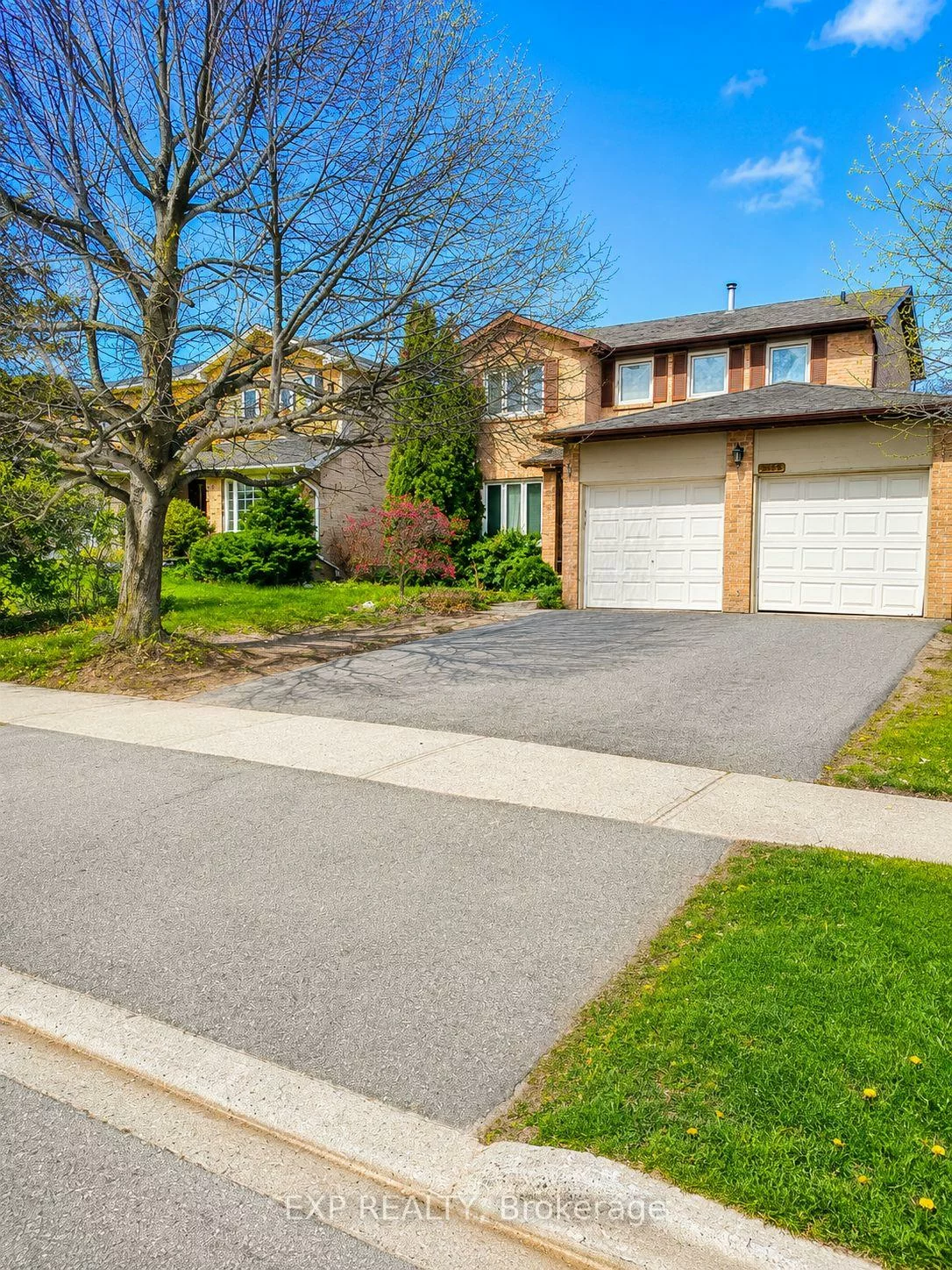 1483, Princeton, 1003 - CP College Park, Oakville