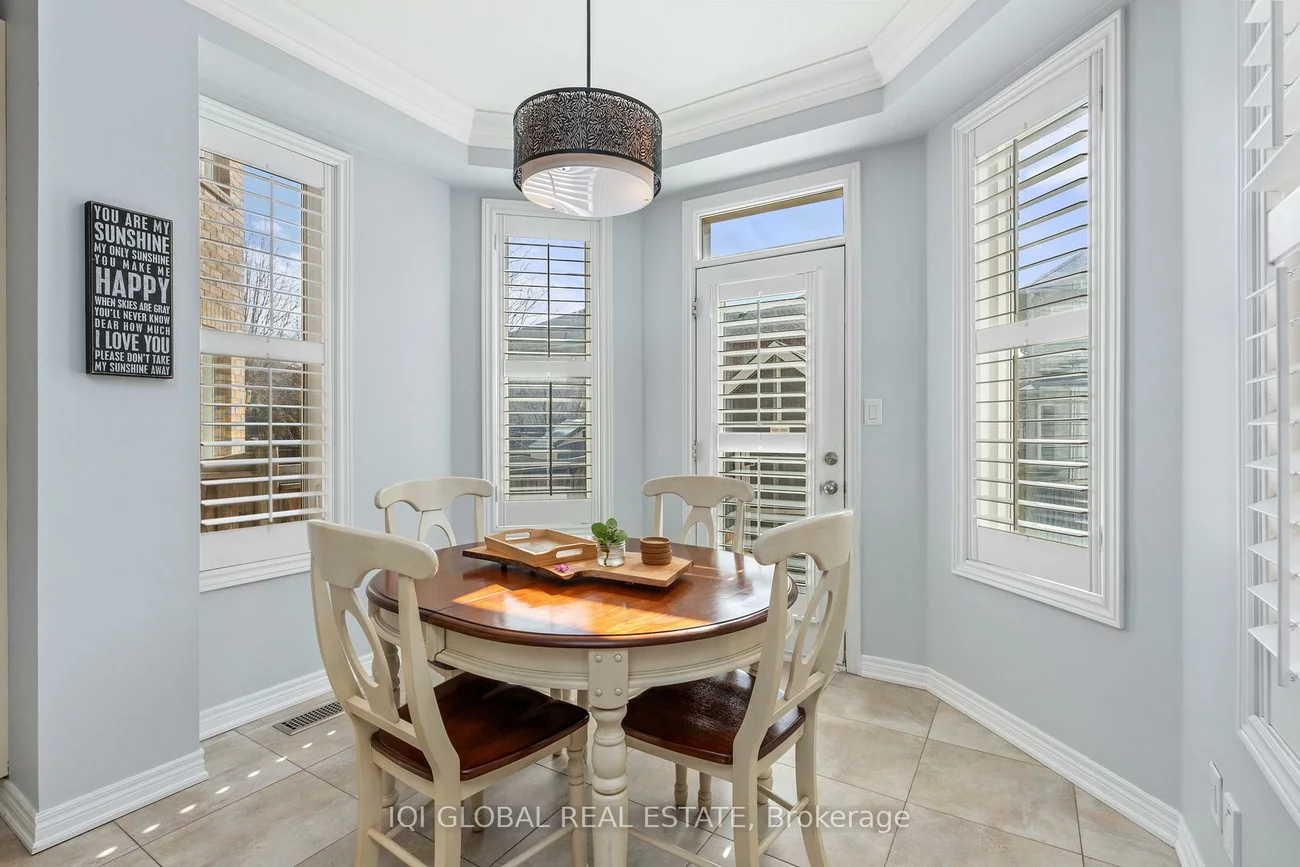 2230, Kwinter, 1019 - WM Westmount, Oakville