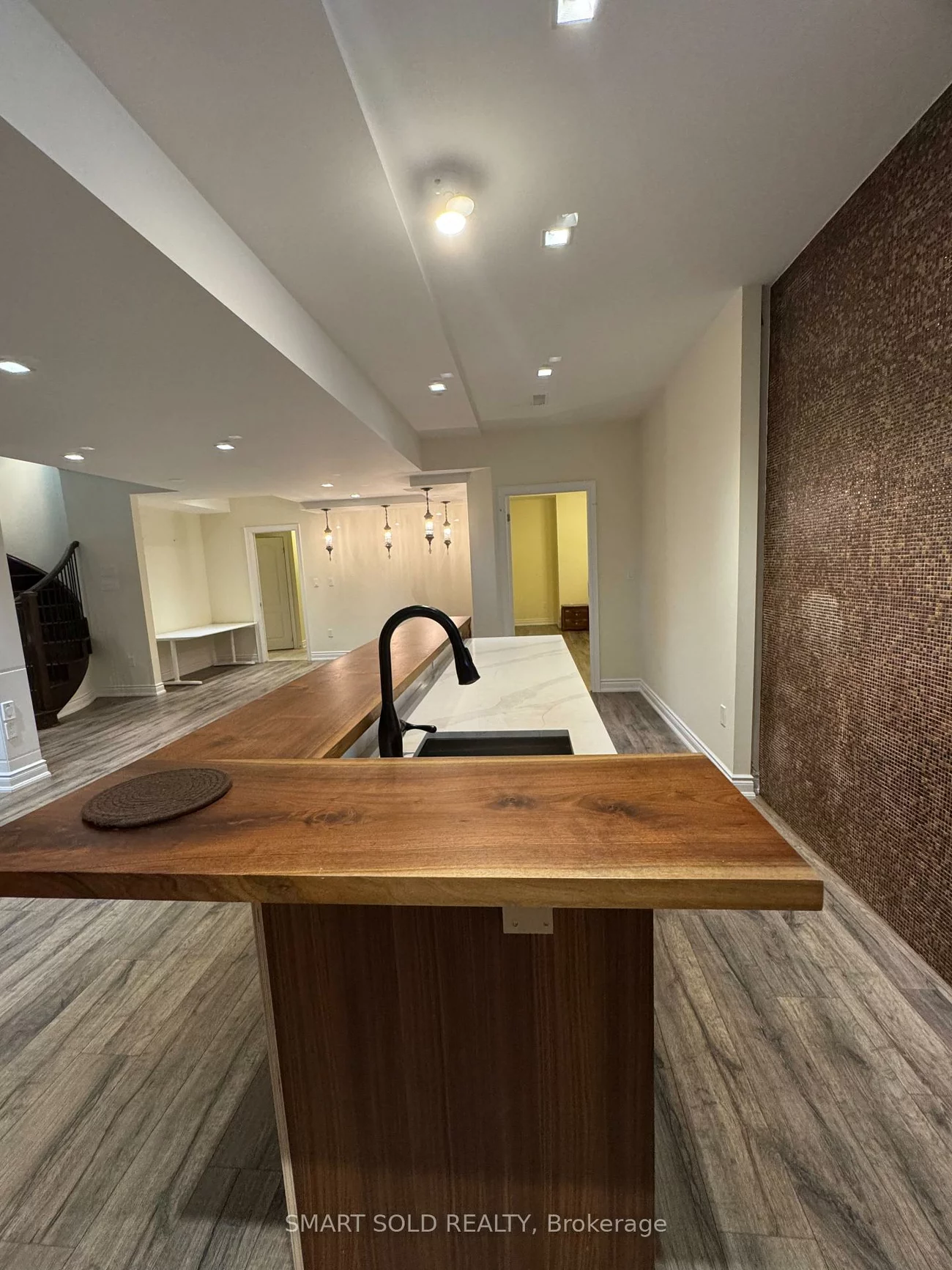 2374, Robmar, 1009 - JC Joshua Creek, Oakville
