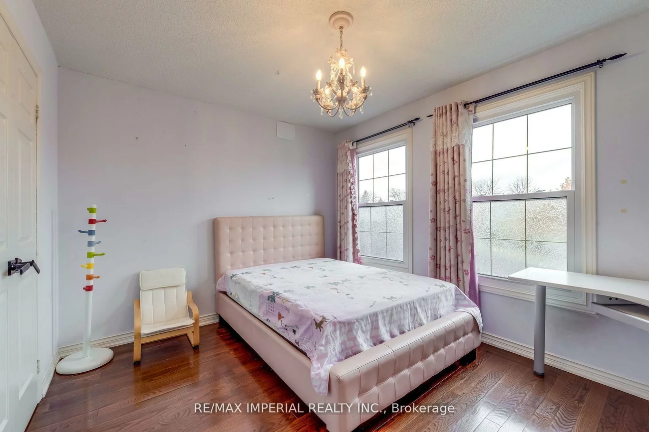 2800, Huntingdon, 1004 - CV Clearview, Oakville