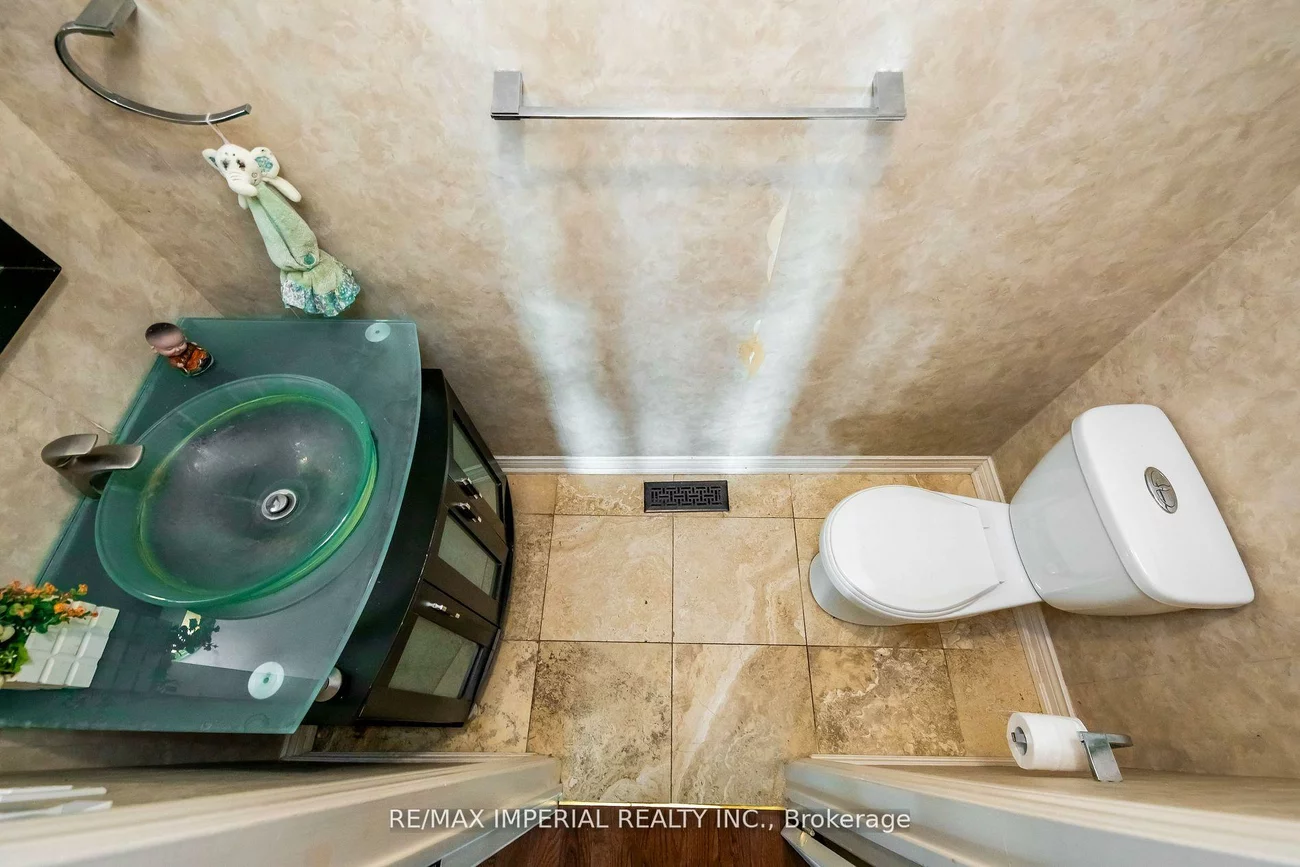2800, Huntingdon, 1004 - CV Clearview, Oakville