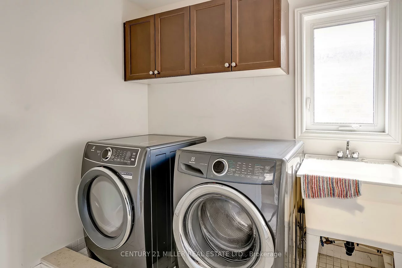 2131, Fiddlers, 1019 - WM Westmount, Oakville
