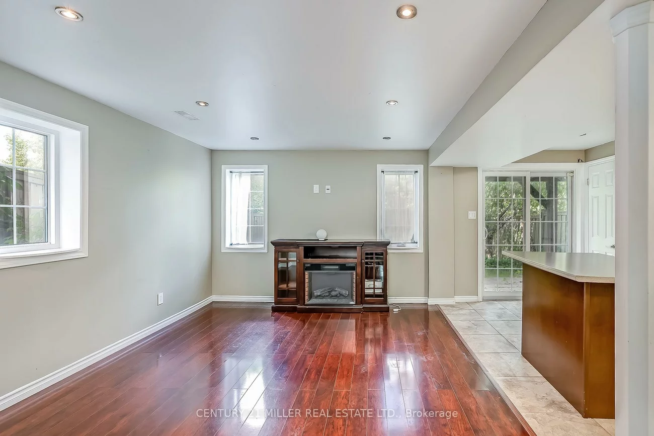 2131, Fiddlers, 1019 - WM Westmount, Oakville