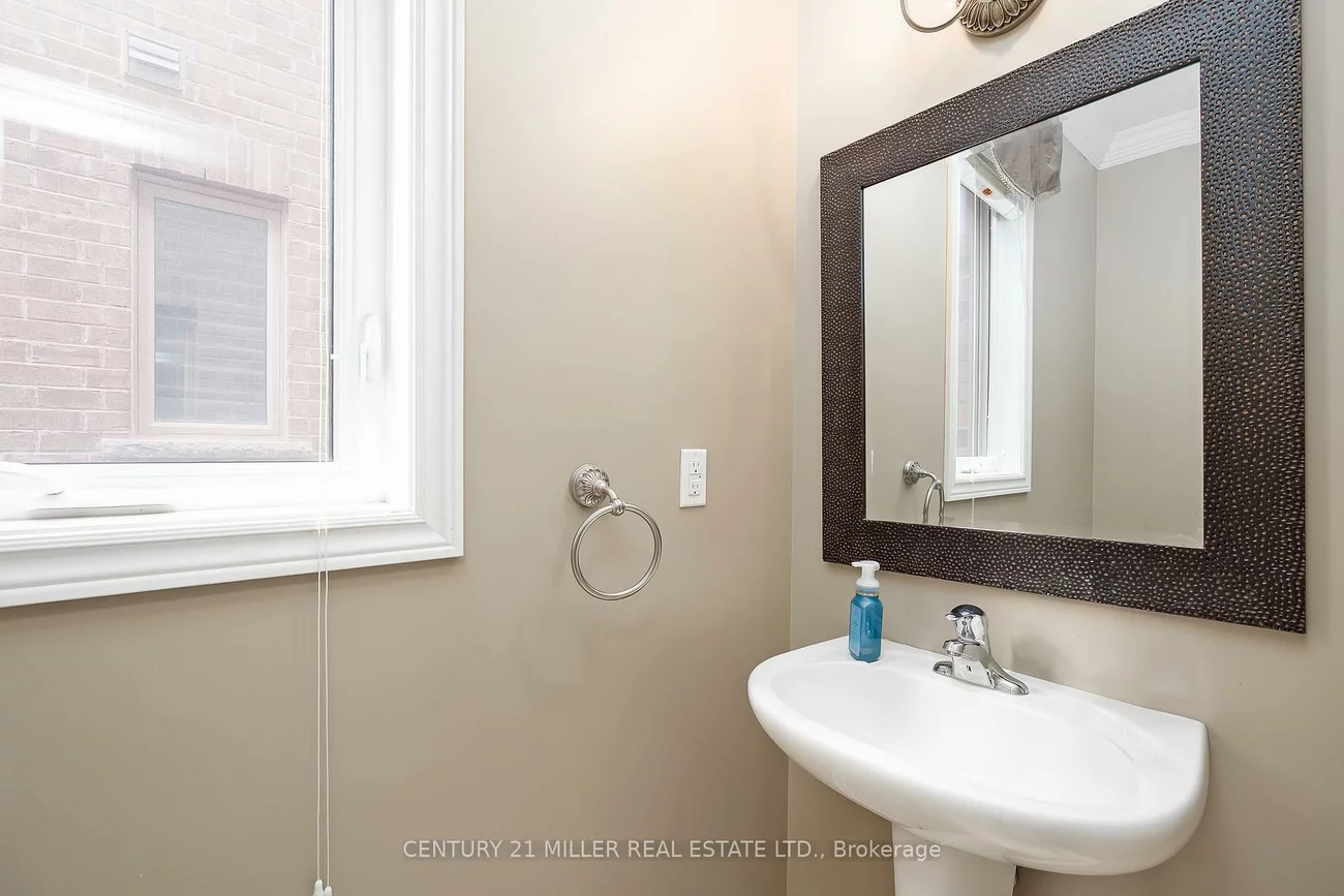 2131, Fiddlers, 1019 - WM Westmount, Oakville