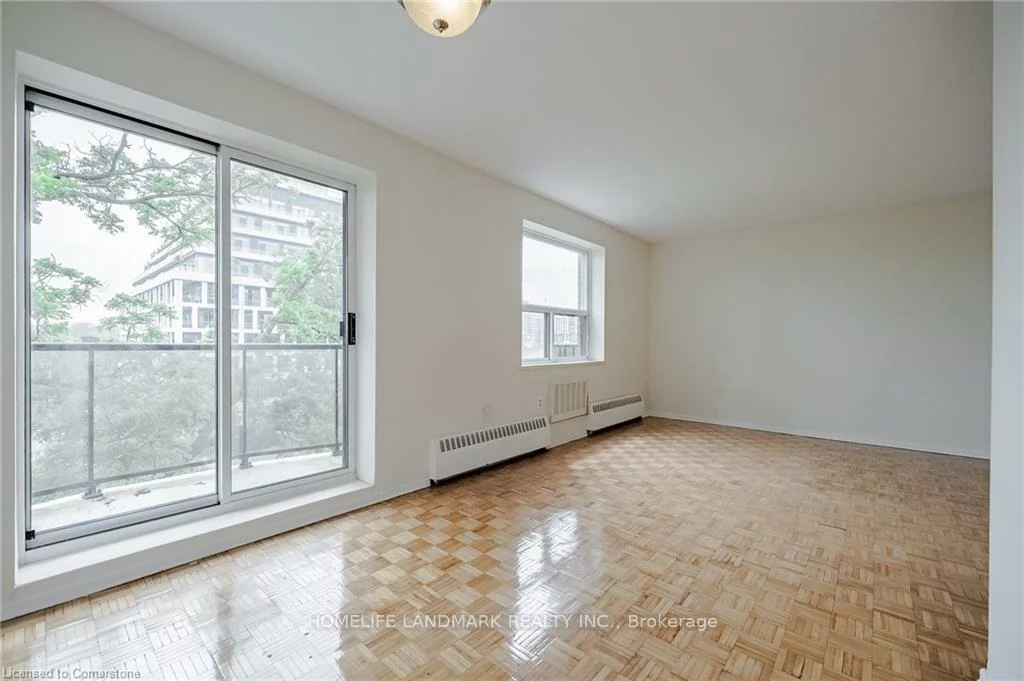 2385, Ontario, 1001 - BR Bronte, Oakville