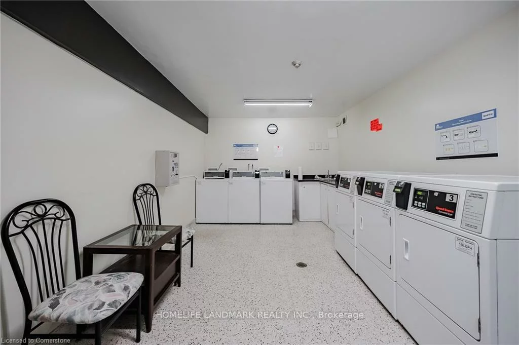 2385, Ontario, 1001 - BR Bronte, Oakville