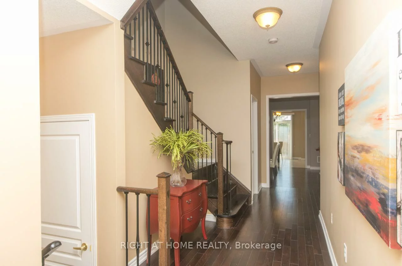 3053, Janice, 1008 - GO Glenorchy, Oakville