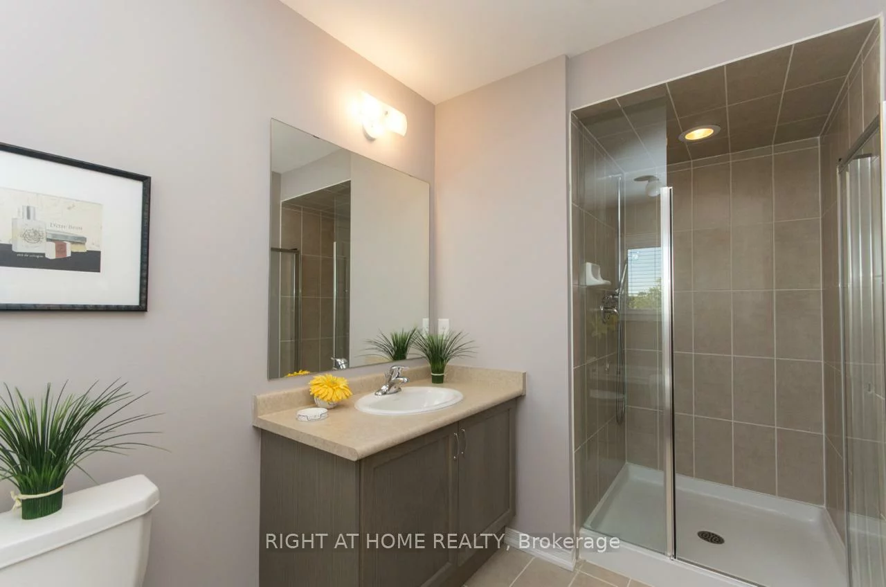 3053, Janice, 1008 - GO Glenorchy, Oakville