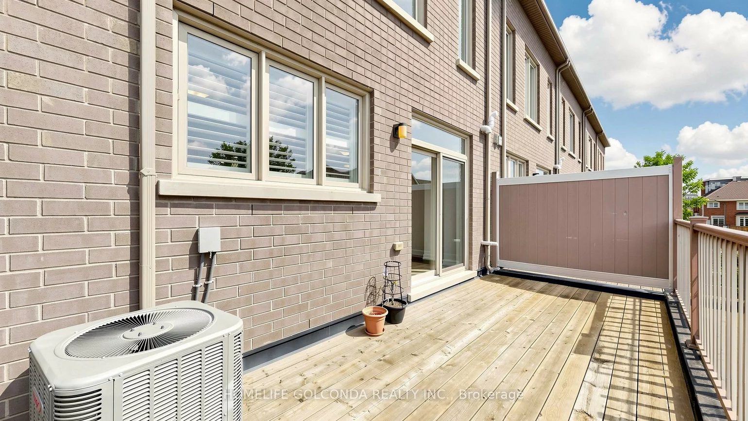 3062, Ernest Appelbe, 1008 - GO Glenorchy, Oakville