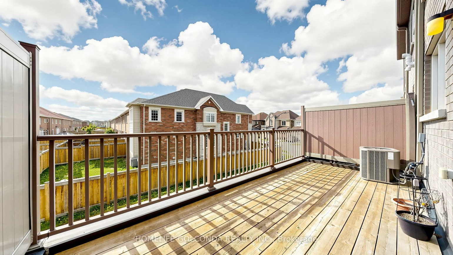 3062, Ernest Appelbe, 1008 - GO Glenorchy, Oakville