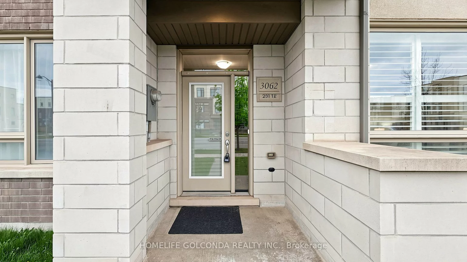 3062, Ernest Appelbe, 1008 - GO Glenorchy, Oakville