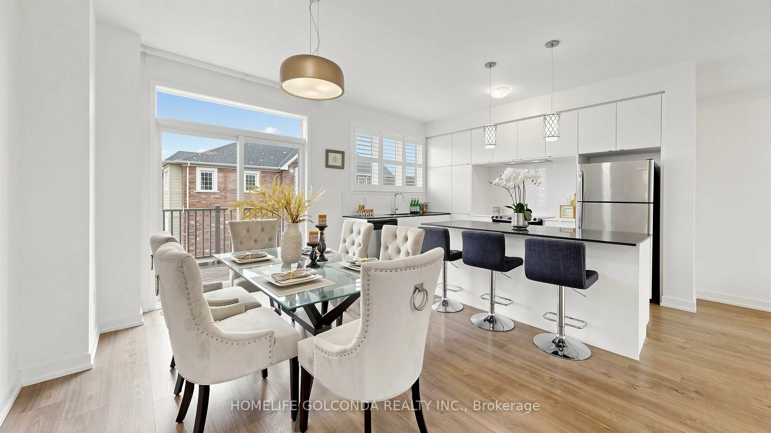 3062, Ernest Appelbe, 1008 - GO Glenorchy, Oakville