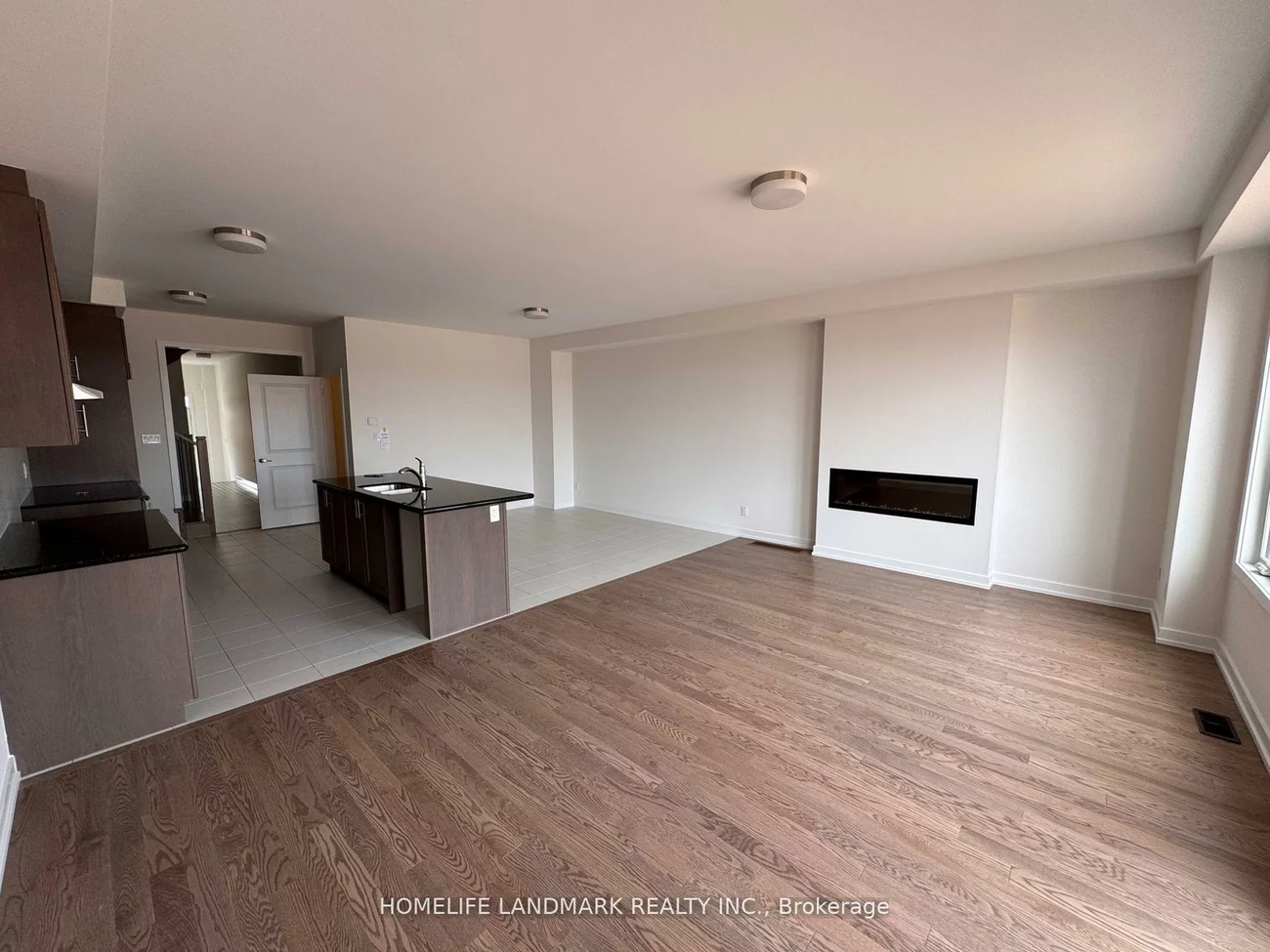1172, Tanbark, 1010 - JM Joshua Meadows, Oakville