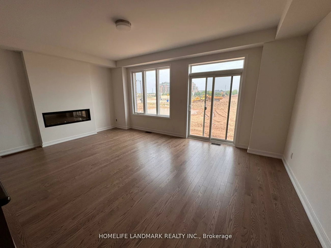 1172, Tanbark, 1010 - JM Joshua Meadows, Oakville