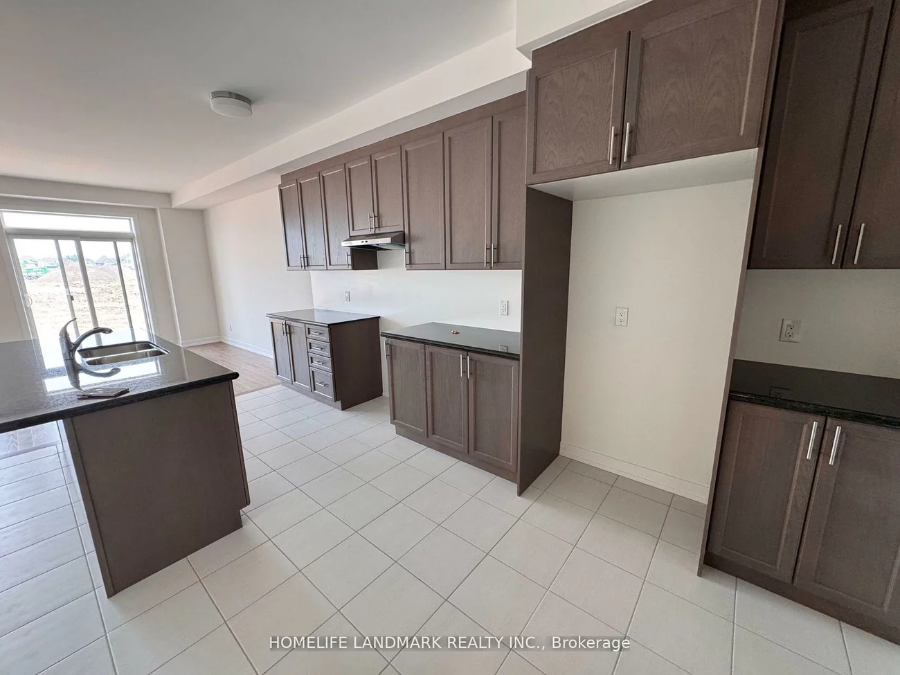 1172, Tanbark, 1010 - JM Joshua Meadows, Oakville