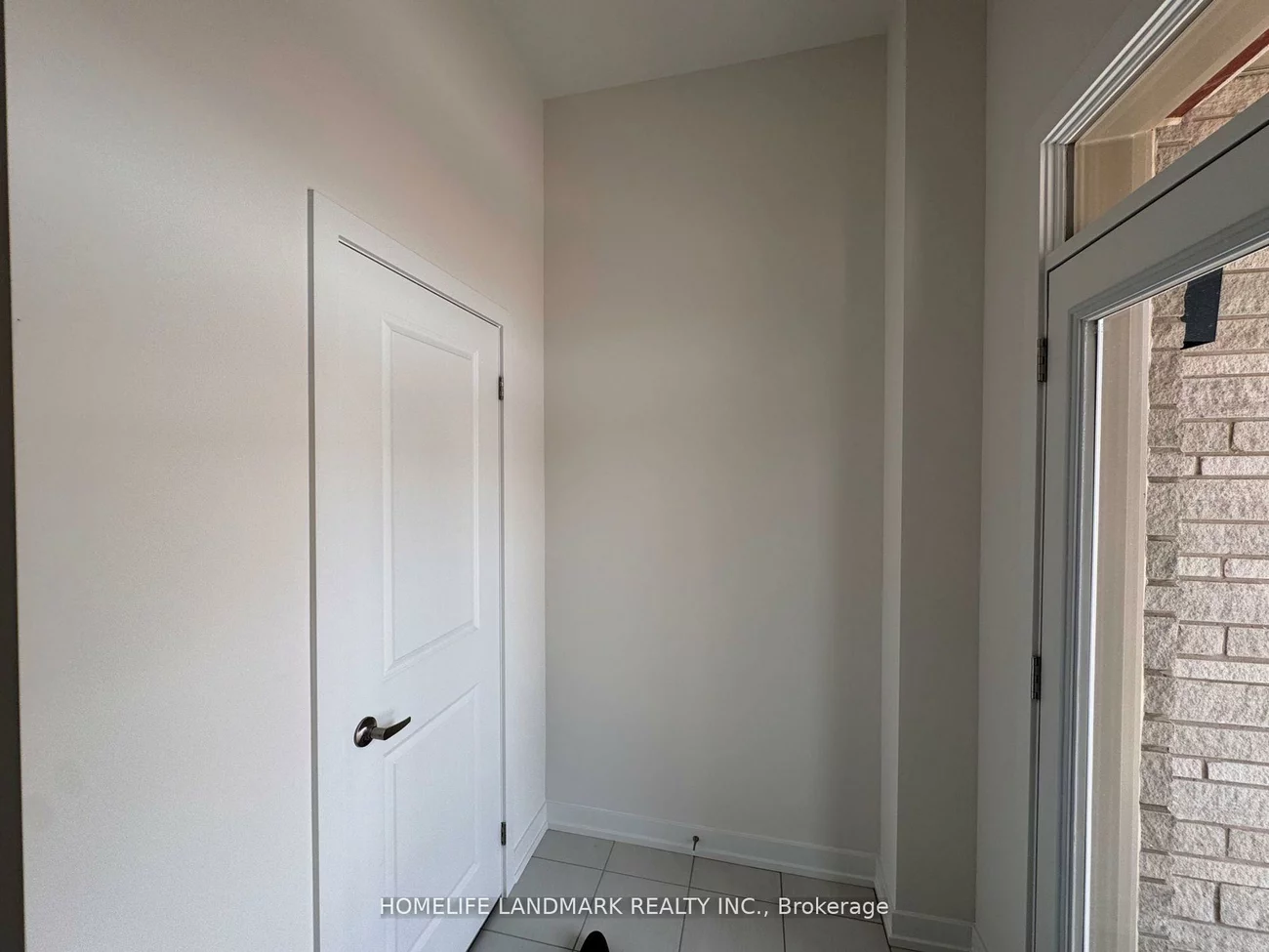 1172, Tanbark, 1010 - JM Joshua Meadows, Oakville