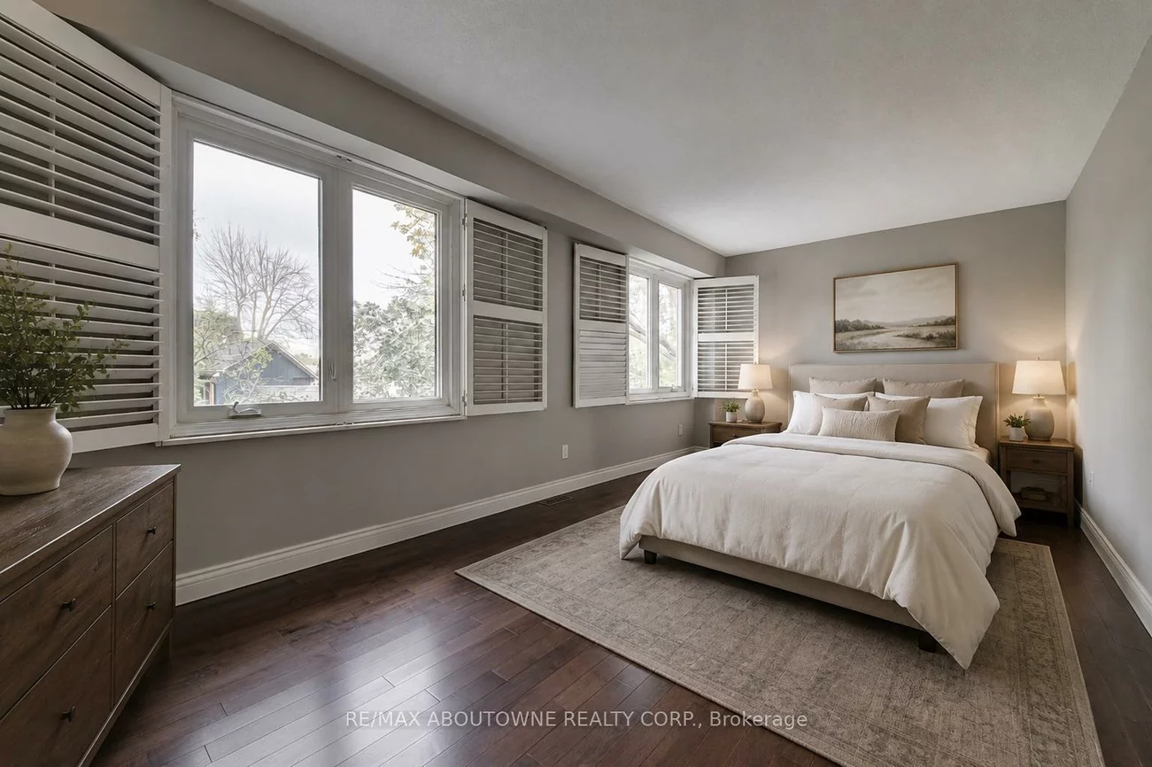 2353, Marine, 1001 - BR Bronte, Oakville