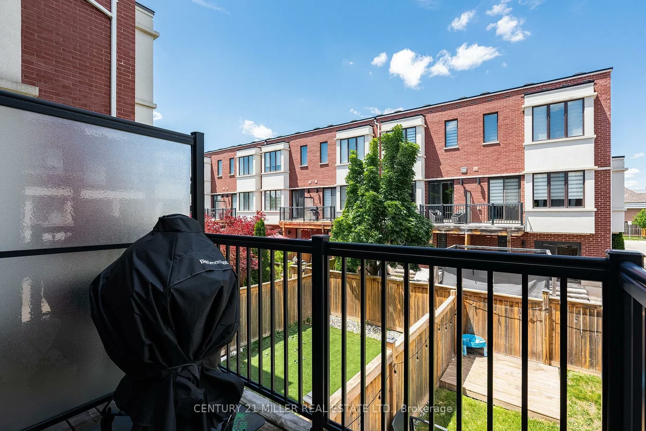 459, Nautical, 1001 - BR Bronte, Oakville