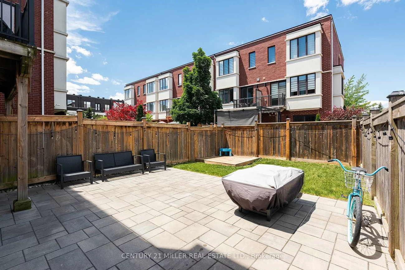 459, Nautical, 1001 - BR Bronte, Oakville