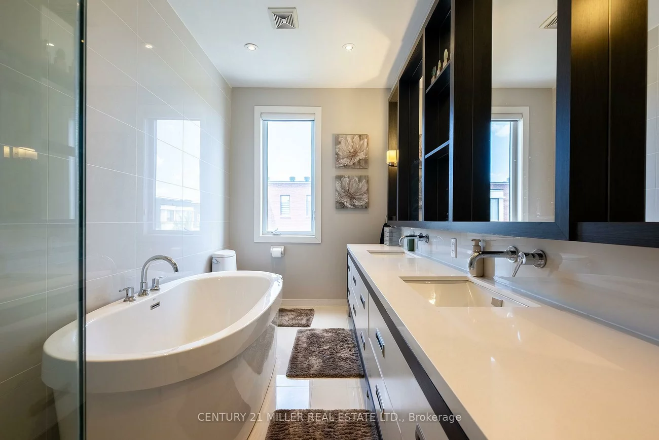 459, Nautical, 1001 - BR Bronte, Oakville