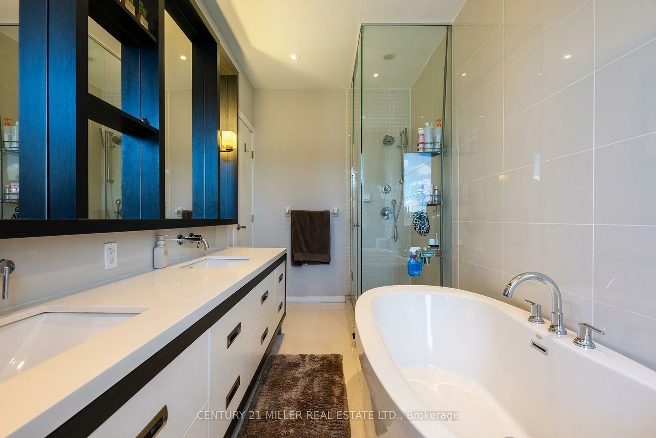459, Nautical, 1001 - BR Bronte, Oakville