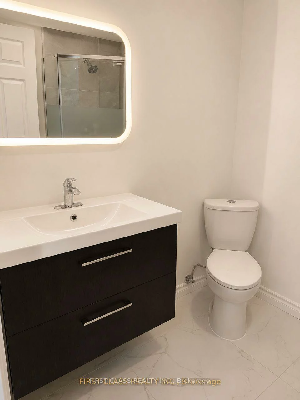 2201, Stratus, 1019 - WM Westmount, Oakville