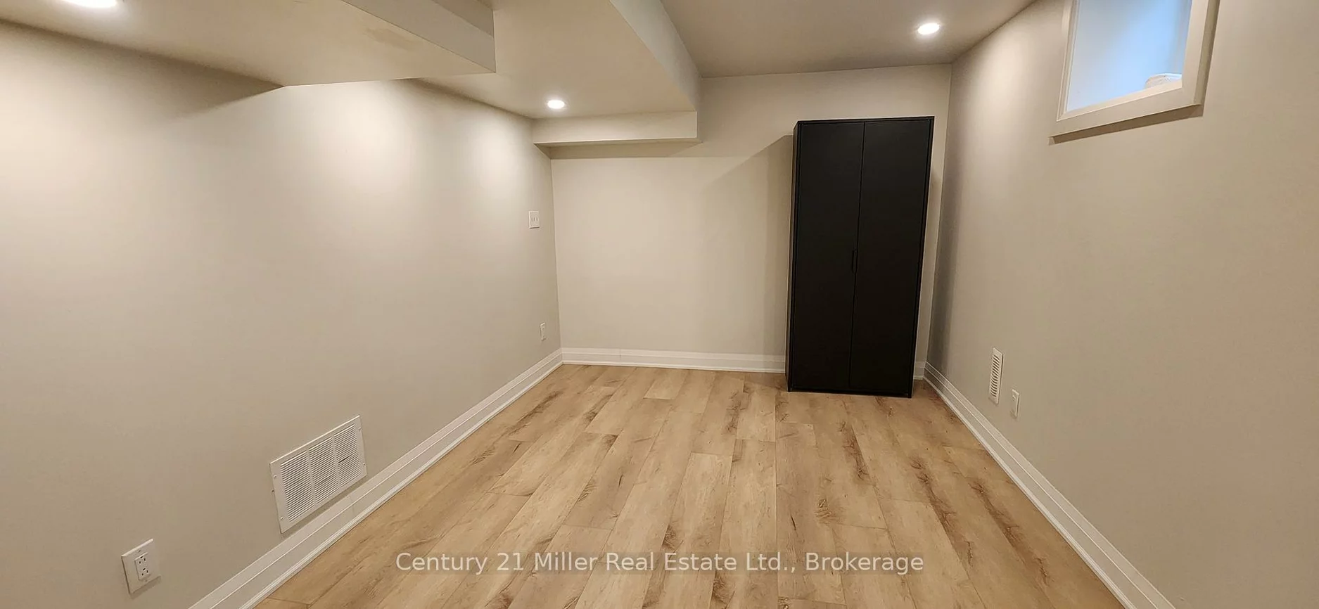 2184, Winding Woods, 1015 - RO River Oaks, Oakville