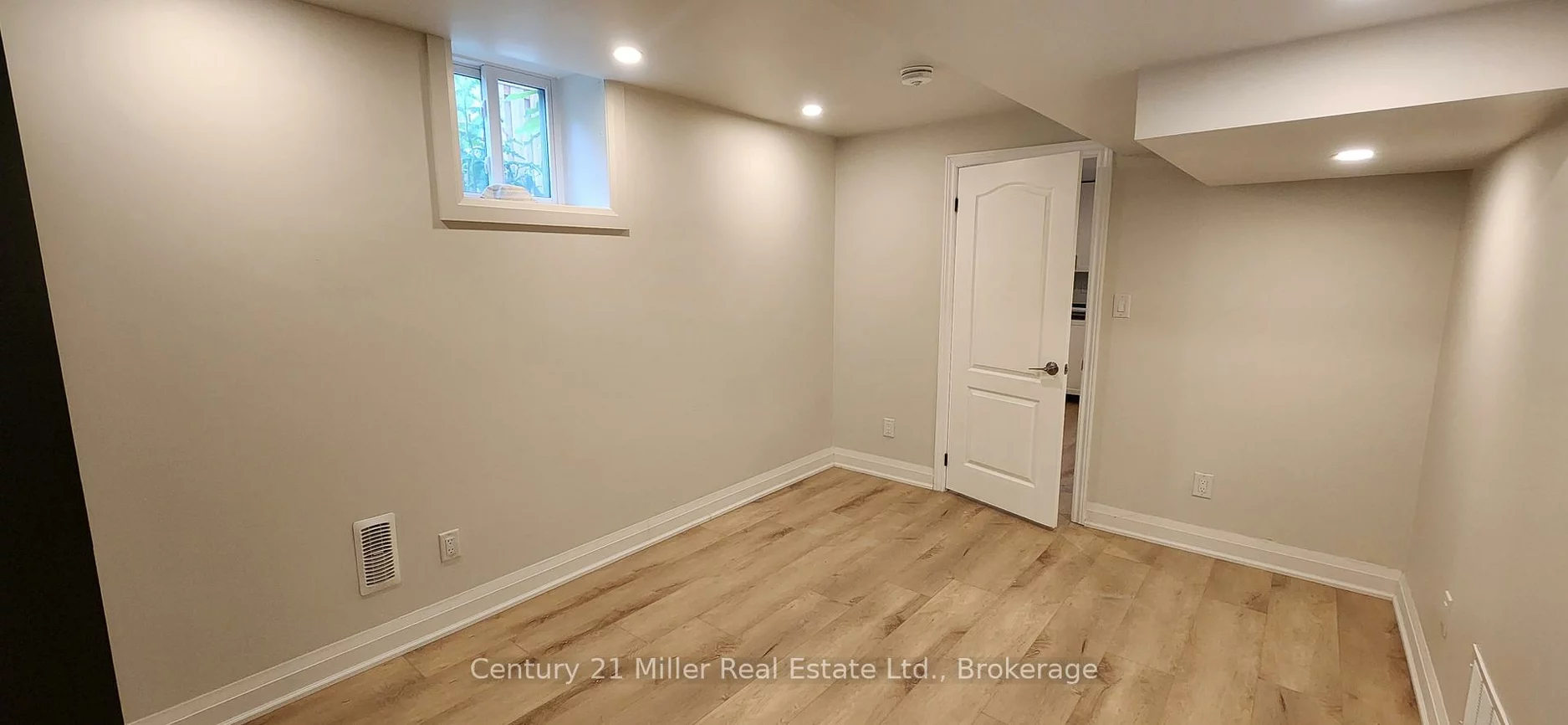 2184, Winding Woods, 1015 - RO River Oaks, Oakville