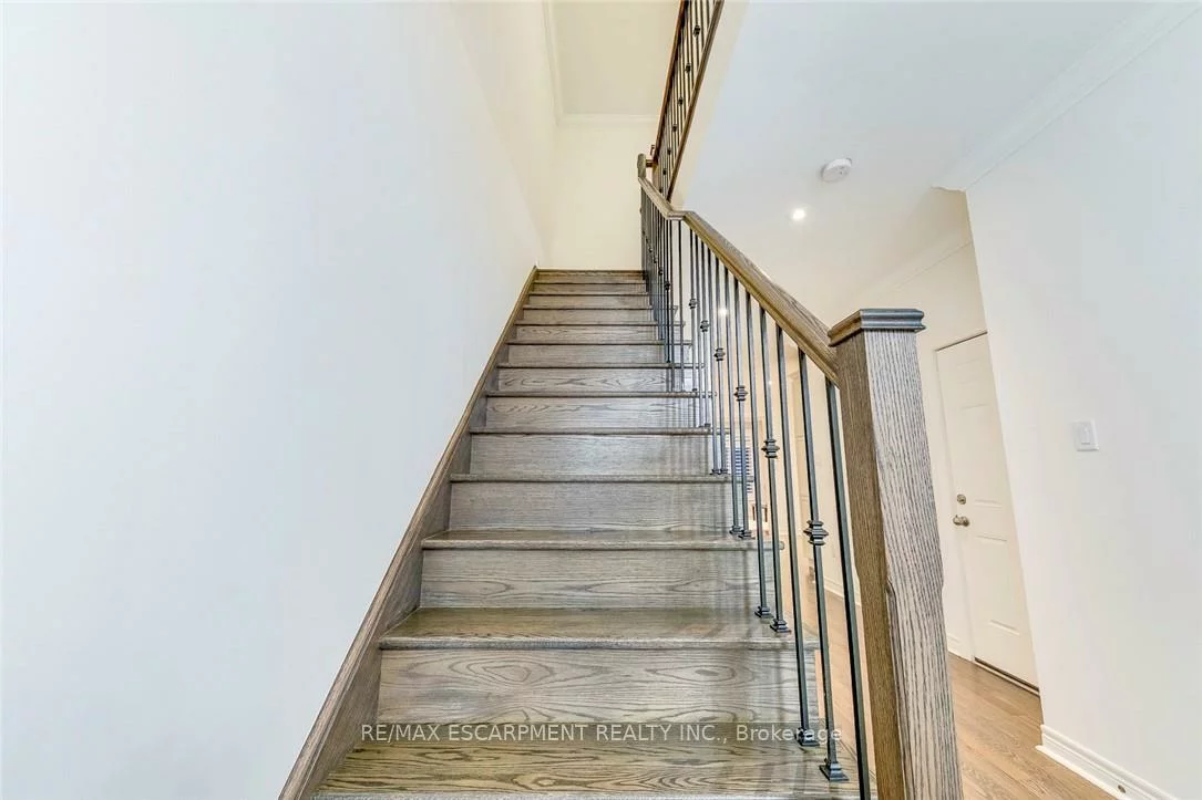 3087, Eberly Woods, 1008 - GO Glenorchy, Oakville