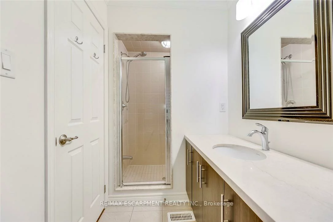 3087, Eberly Woods, 1008 - GO Glenorchy, Oakville