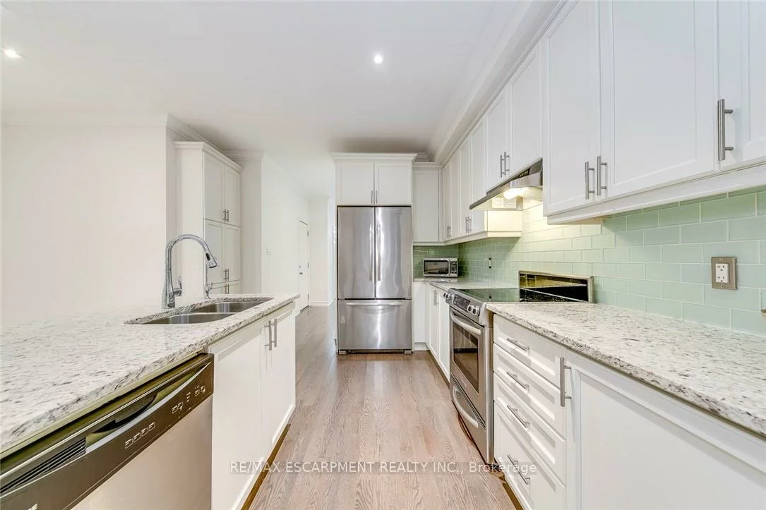 3087, Eberly Woods, 1008 - GO Glenorchy, Oakville