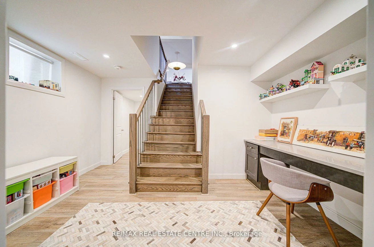 3268, Cloise, 1008 - GO Glenorchy, Oakville