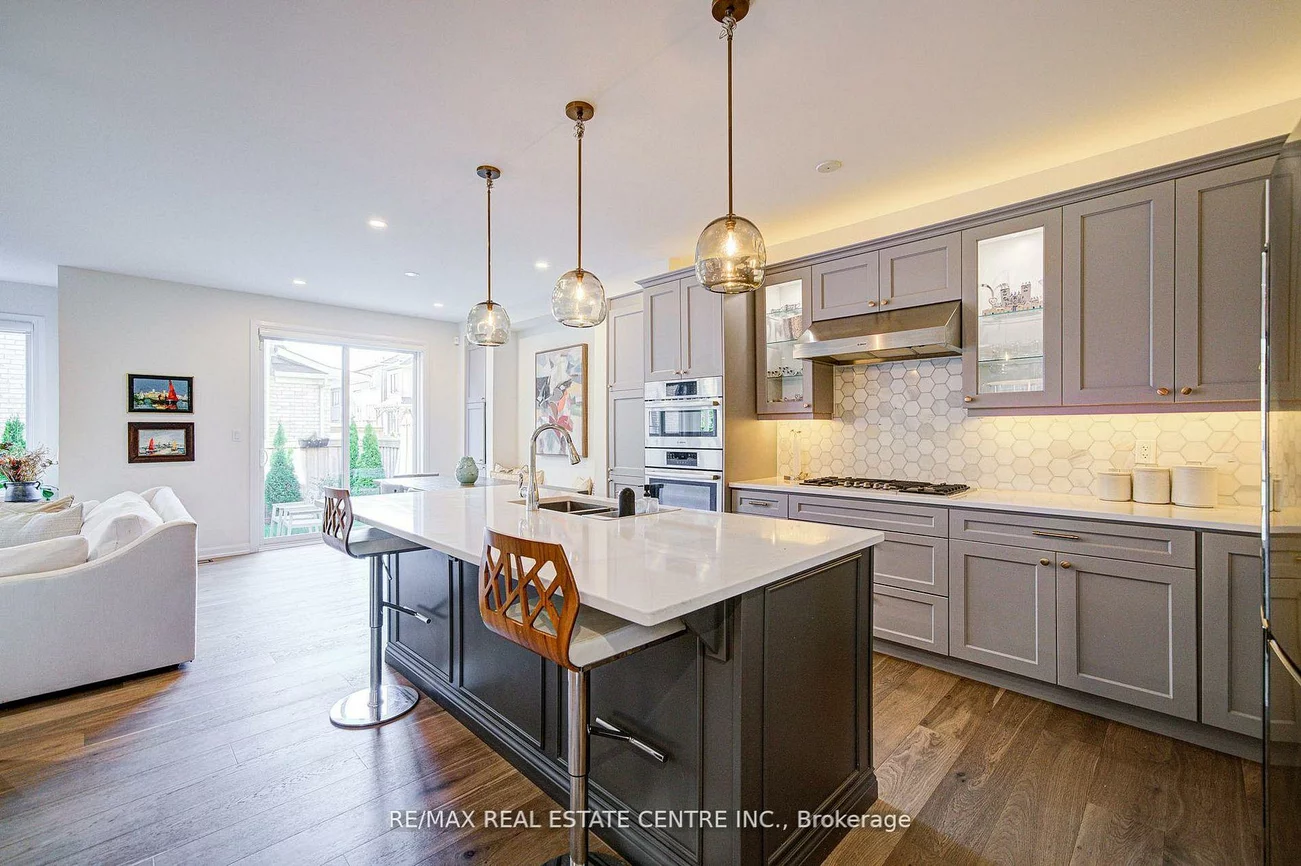 3268, Cloise, 1008 - GO Glenorchy, Oakville