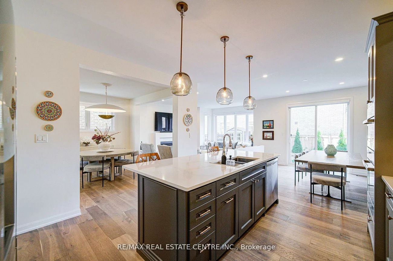 3268, Cloise, 1008 - GO Glenorchy, Oakville