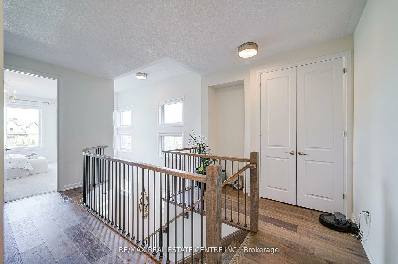 3268, Cloise, 1008 - GO Glenorchy, Oakville