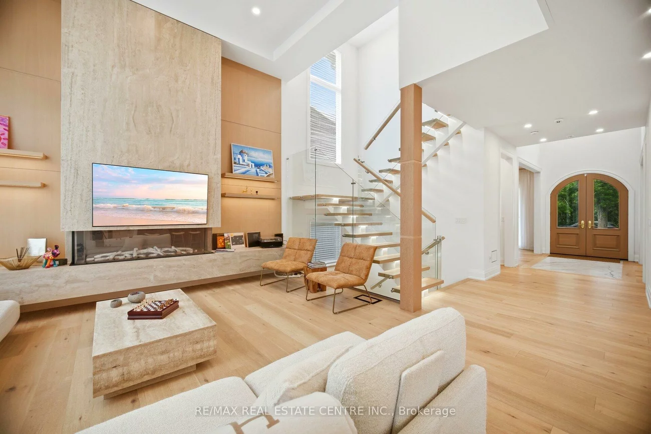 2450, Rebecca, 1001 - BR Bronte, Oakville