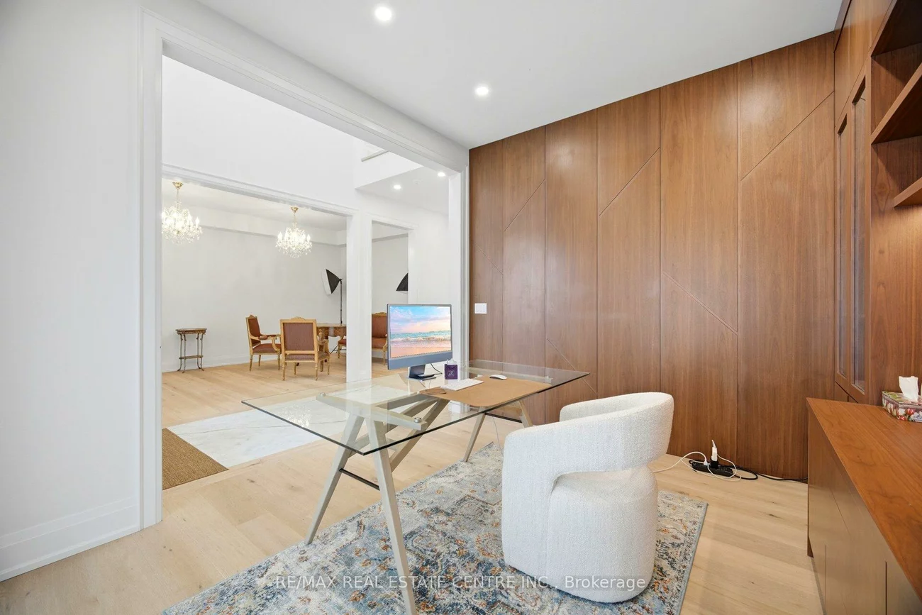 2450, Rebecca, 1001 - BR Bronte, Oakville