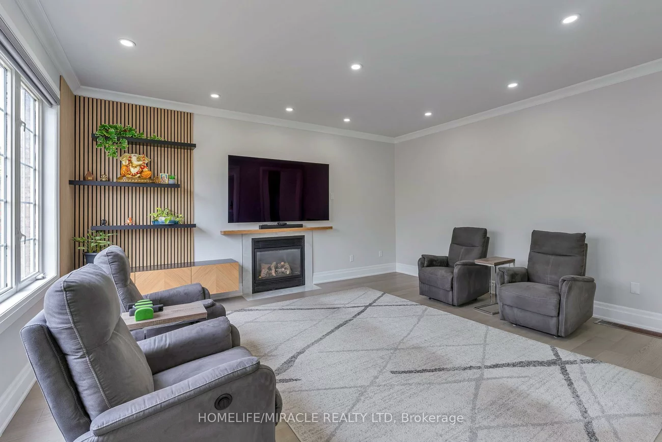 2299, Glazebrook, 1019 - WM Westmount, Oakville