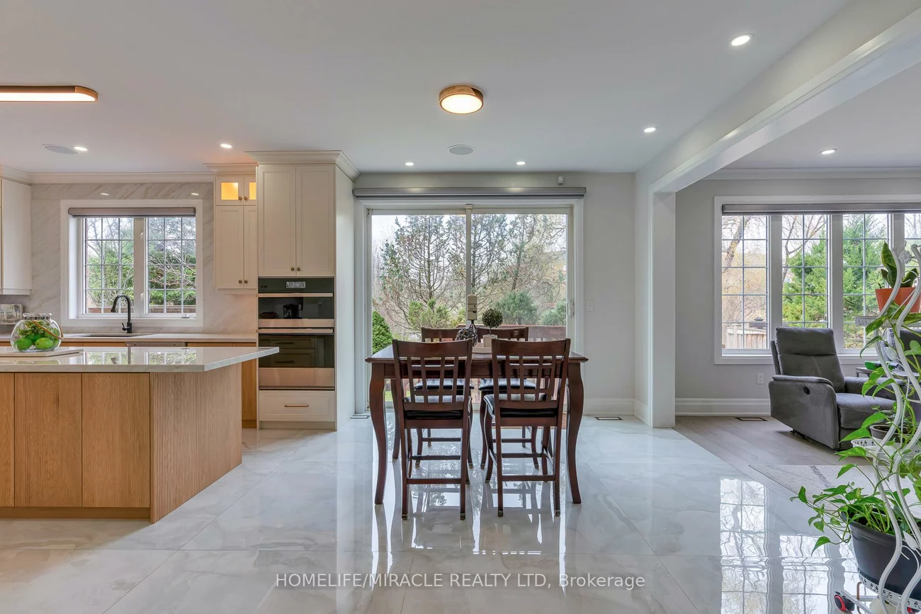 2299, Glazebrook, 1019 - WM Westmount, Oakville