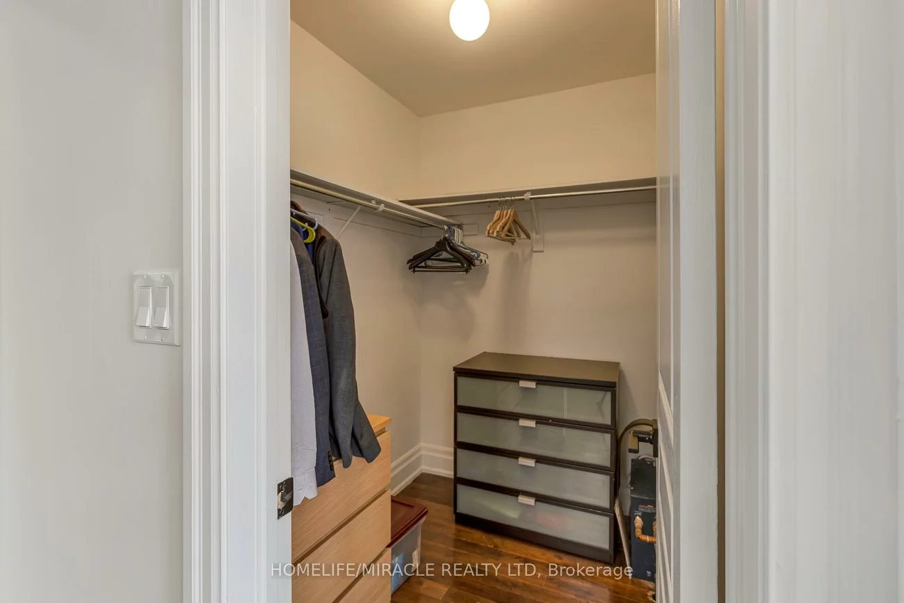 2299, Glazebrook, 1019 - WM Westmount, Oakville