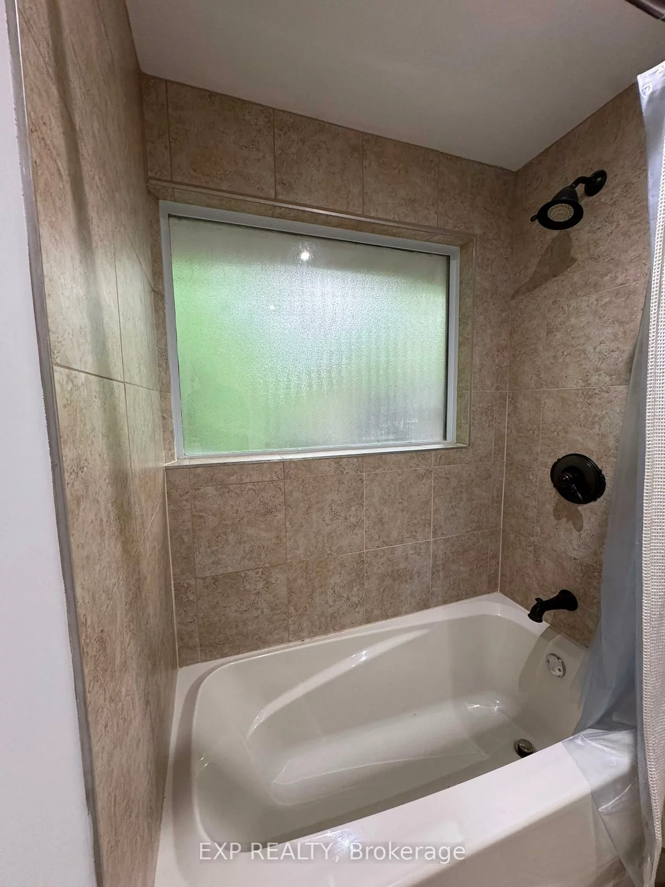 1175, Pinegrove, 1020 - WO West, Oakville
