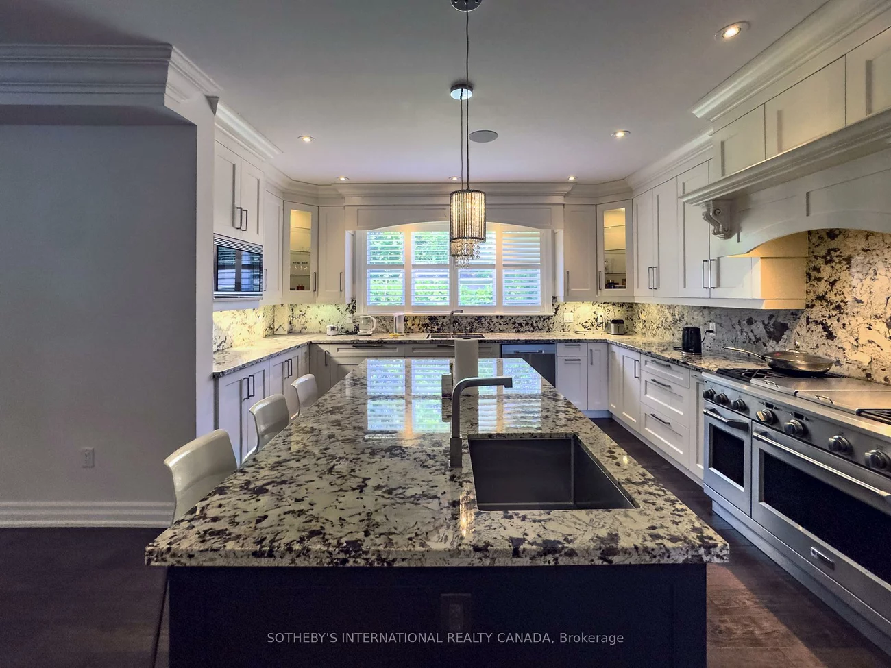 369, Lees, 1020 - WO West, Oakville