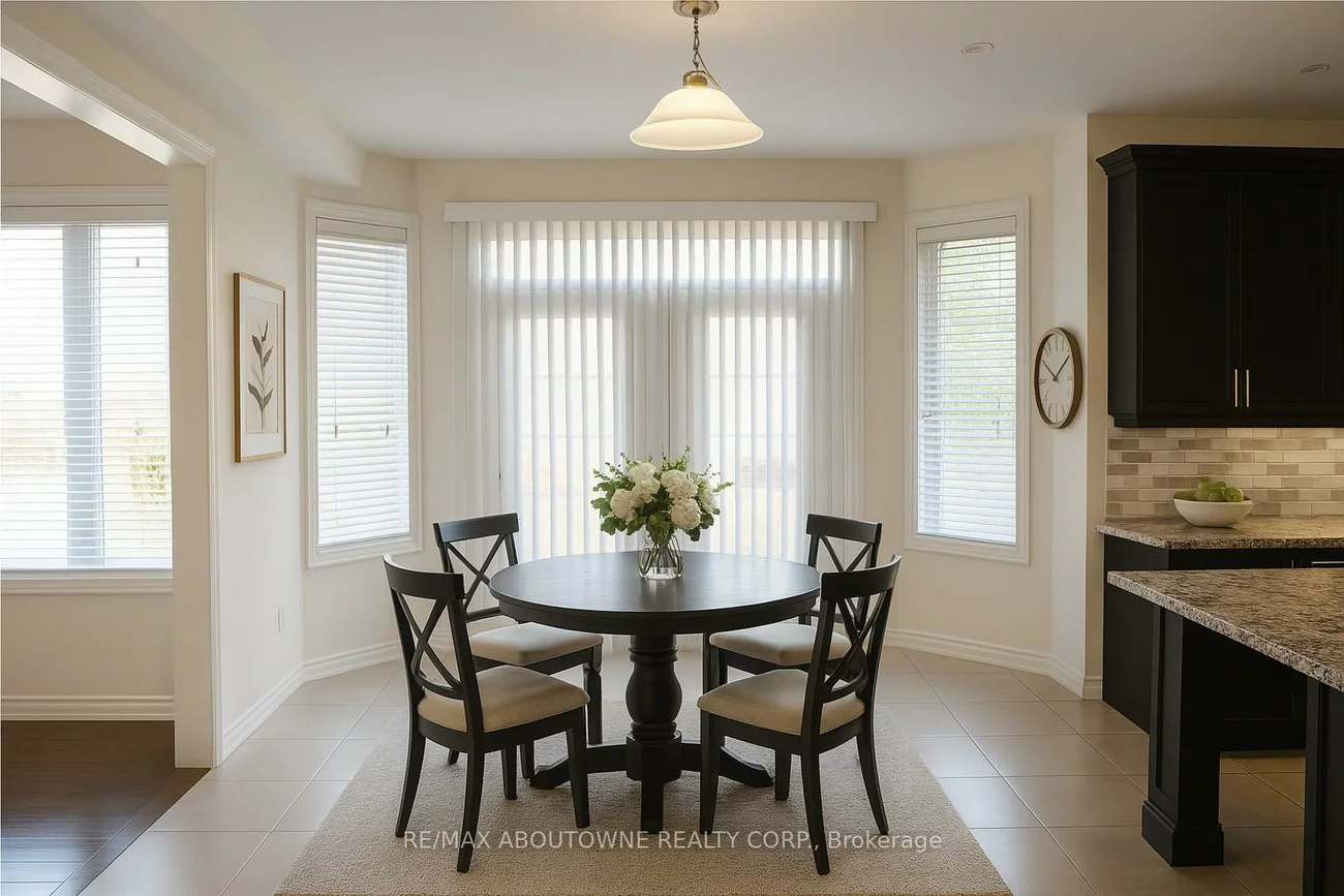 586, Hidden, 1008 - GO Glenorchy, Oakville