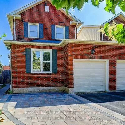 2032, Glenada, 1018 - WC Wedgewood Creek, Oakville