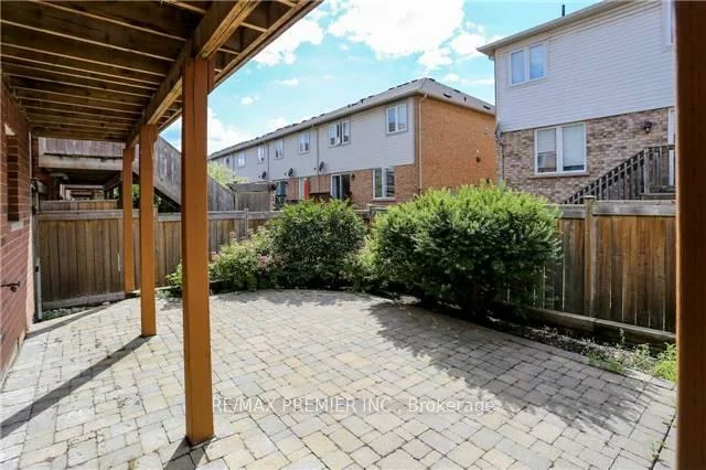 3080, Highbourne, 1000 - BC Bronte Creek, Oakville