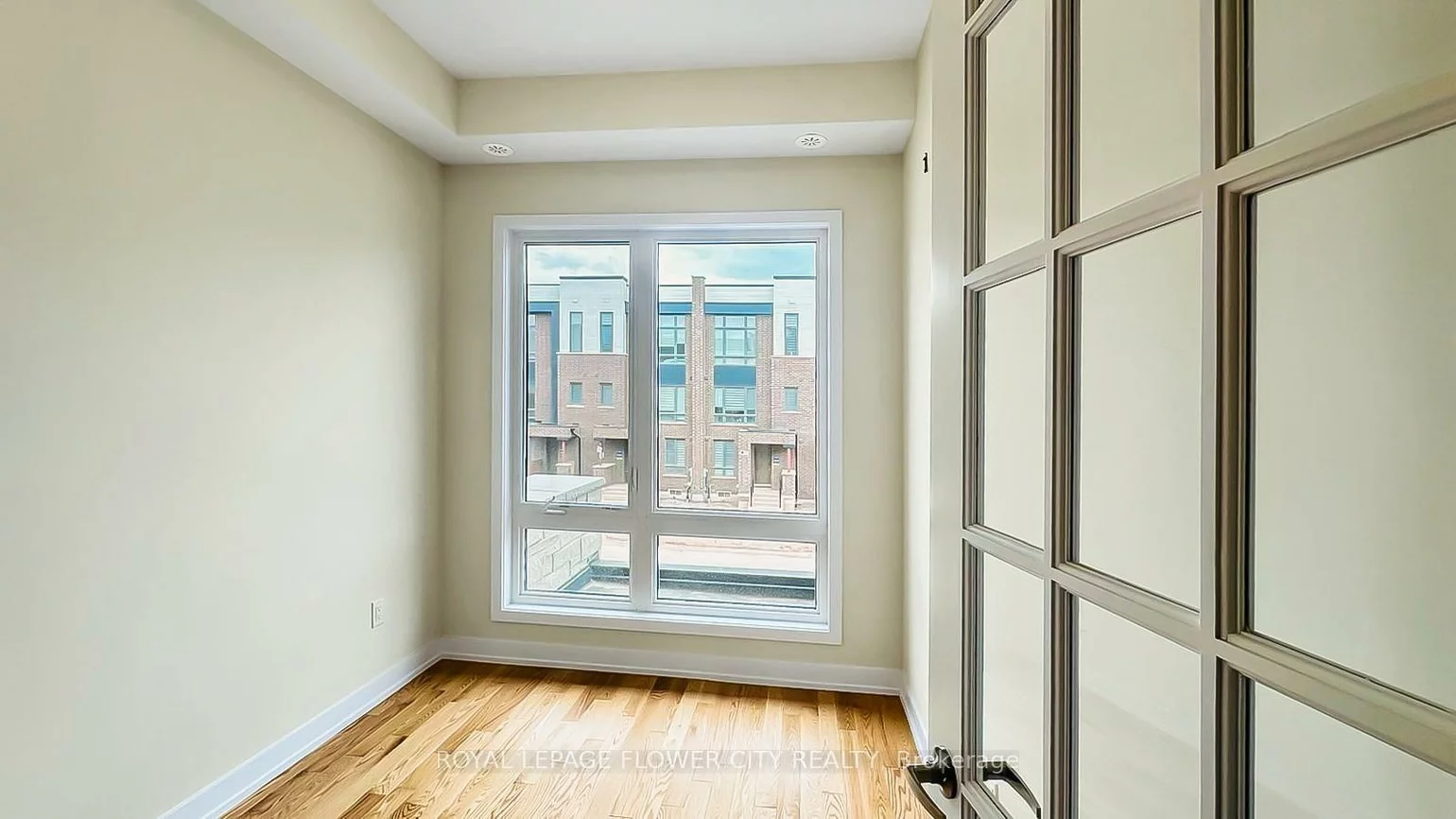 3098, Meadowridge, 1010 - JM Joshua Meadows, Oakville